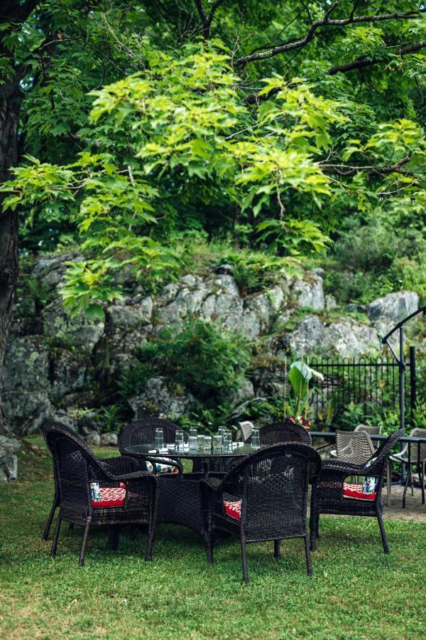 Hotel Domaine Jolivent Lac-Brome Exterior foto